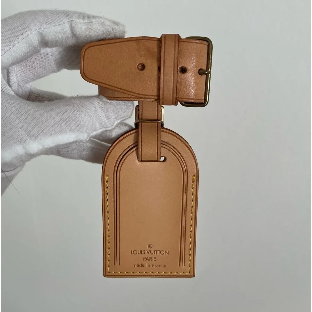 Louis Vuitton Vachetta Luggage Tag with Poignet